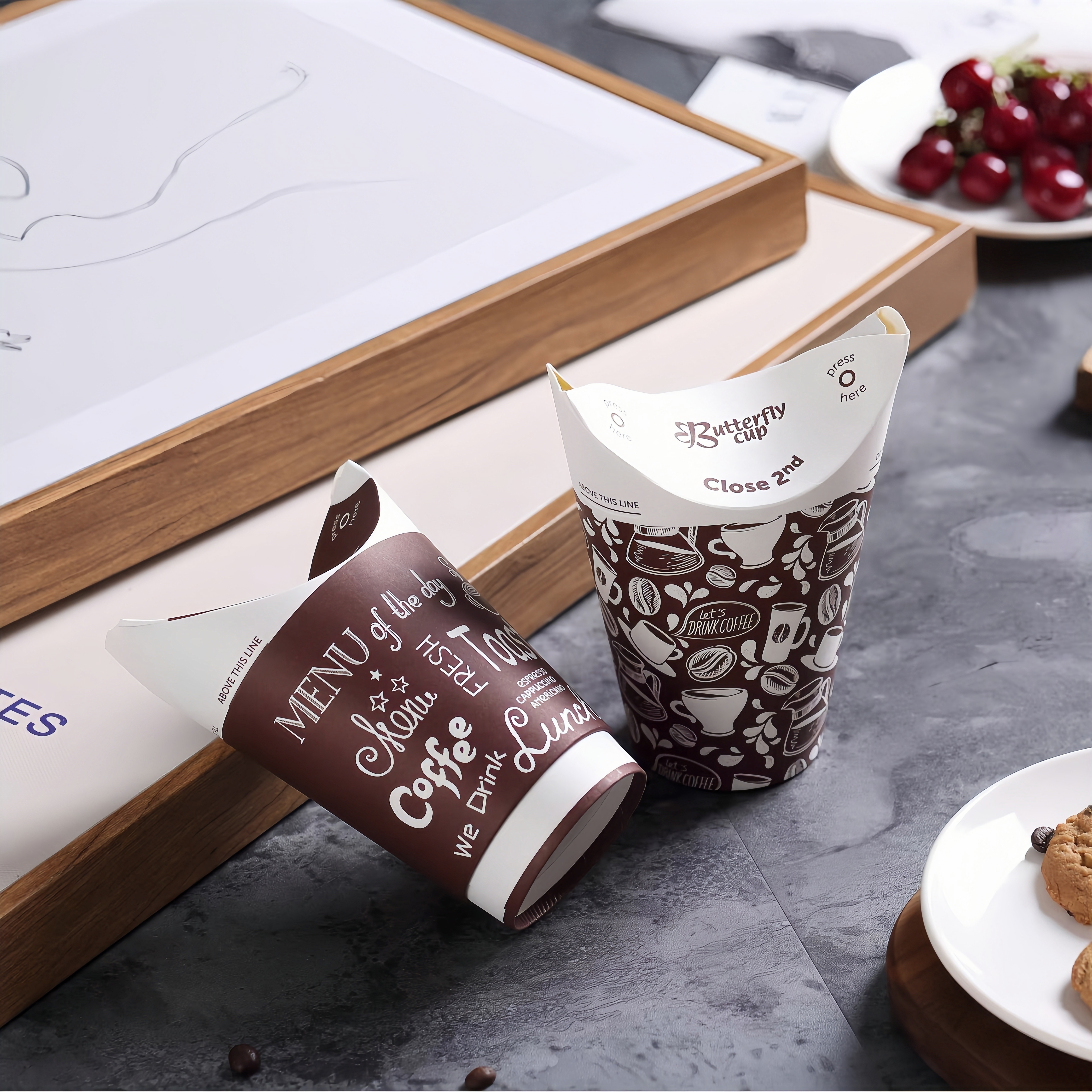 Disposable Butterfly Closure Paper Cups for Hot Cold Drinks